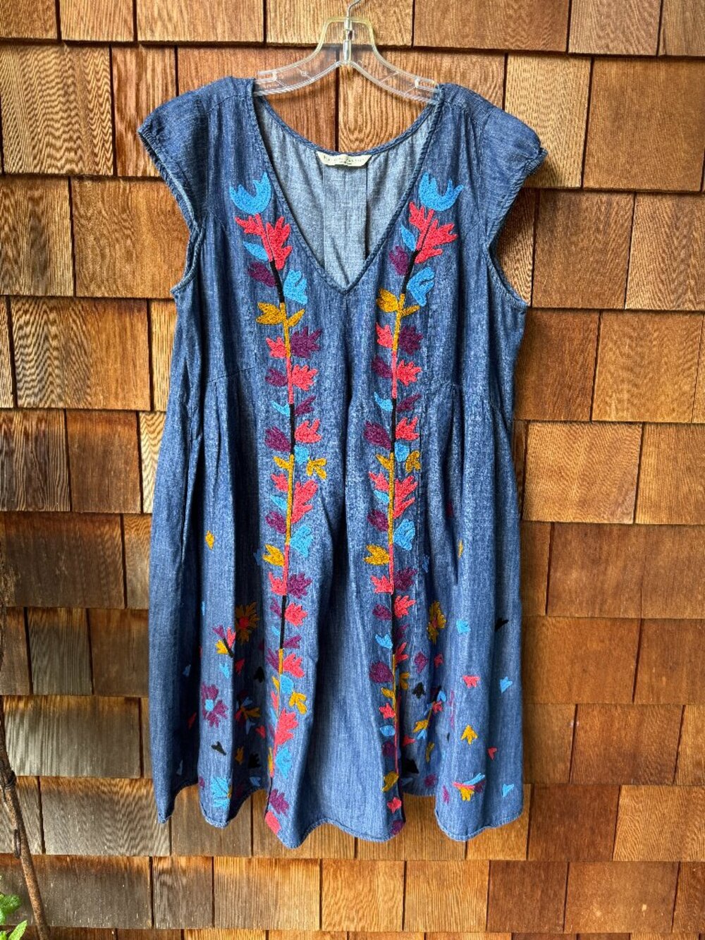 Wayward Fancies Floral Leaf Embroidery Cotton Chambray Dress in Women's 2X